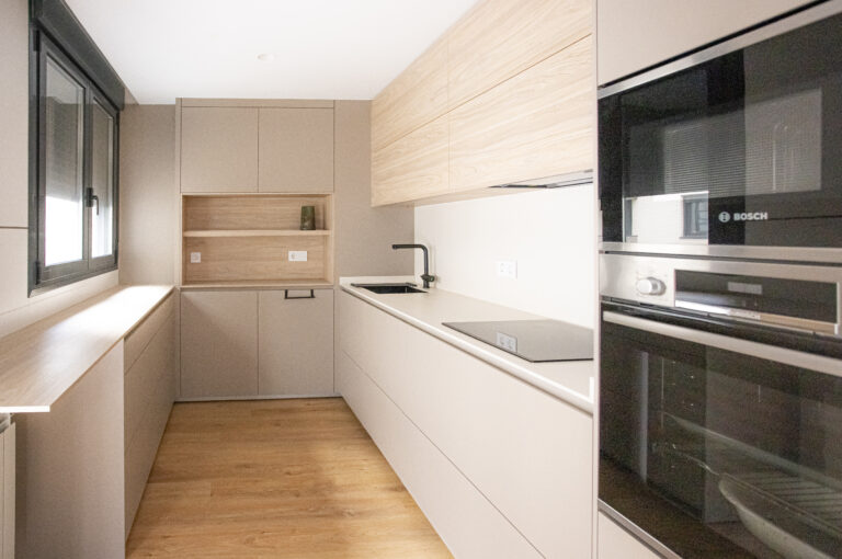 Cocina Santos alargada y estrecha